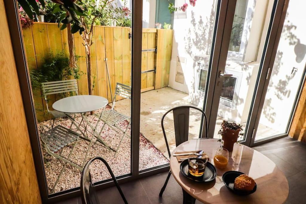 Vivien Durand - Boutique Aparthotel Au Coeur De Burdeos Exterior foto